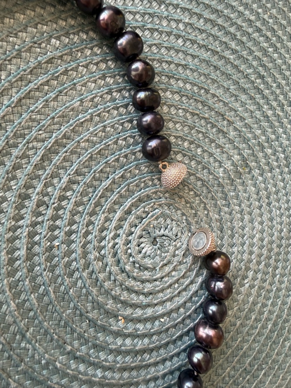 Classic Black (Peacock) Freshwater Pearl Necklace - Elegant Women’s Jewelry - Picture 4 of 6